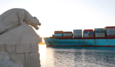 After massive Q1 loss, Maersk returns another service to Suez