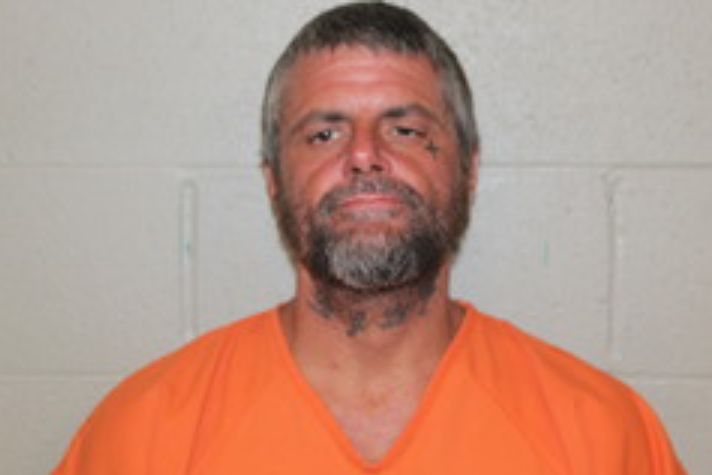 Warsaw man arrested for assault, resisting arrest, and drugs