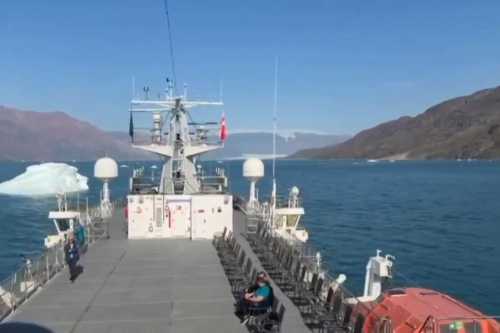 Greenland cruise liner drops anchor for ideal solar eclipse berth