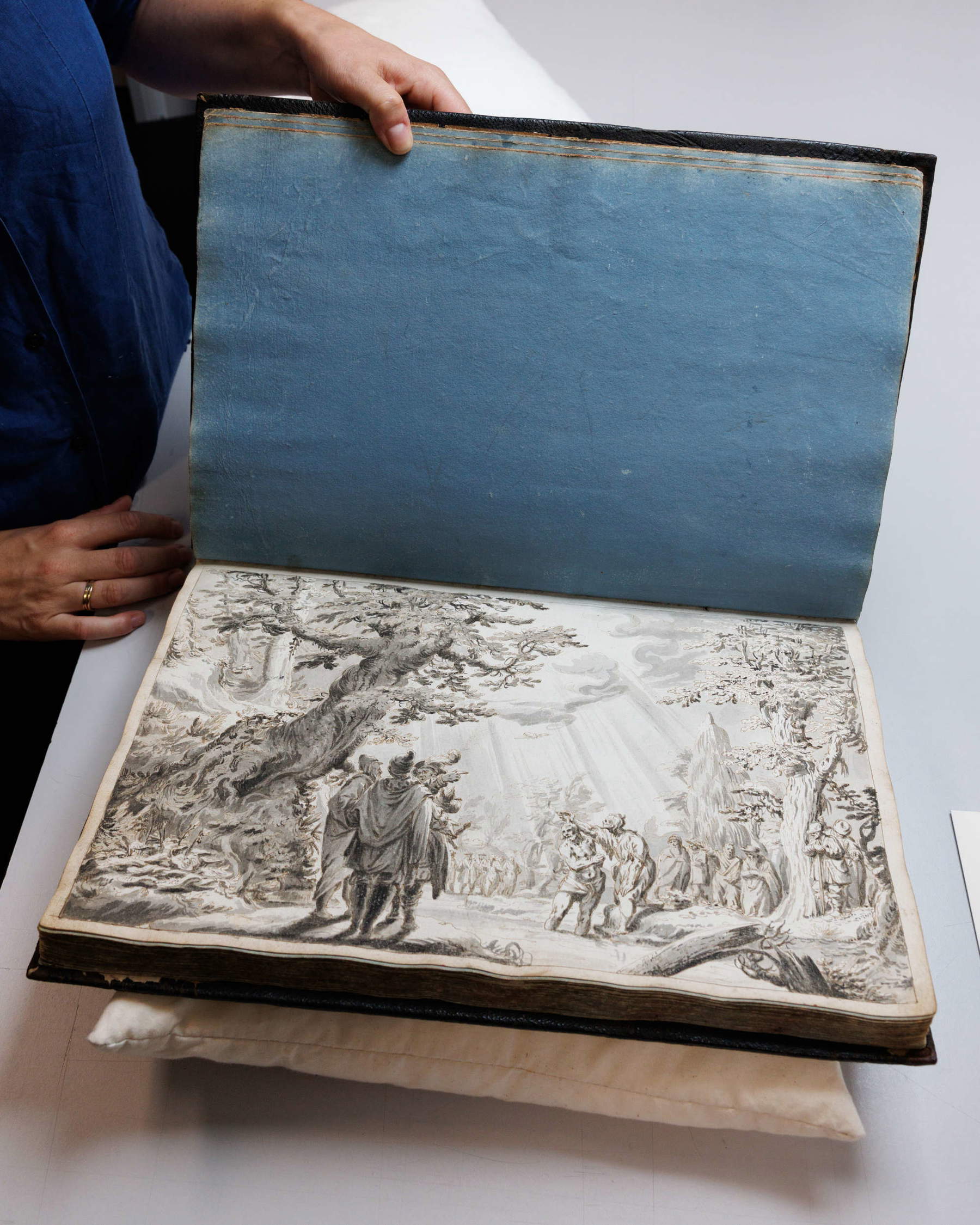 Van Eeghen Drawing Book. Photo: Rijksmuseum / Kelly Schenk