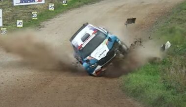 VIDEO | Tükid lendasid ja masin rullus üle katuse! Mārtiņš Sesks tegi kodusel rallil karmi avarii