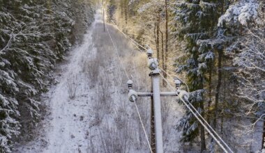 Elektrilevi alustas liinikoridoride hooldamist helikopteriga