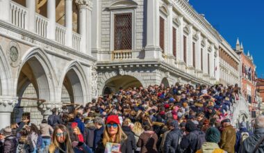 Veneetsia päevareisijate tasu naaseb 2026. aastal. Vaata, millal tuleb turistidel maksu maksta