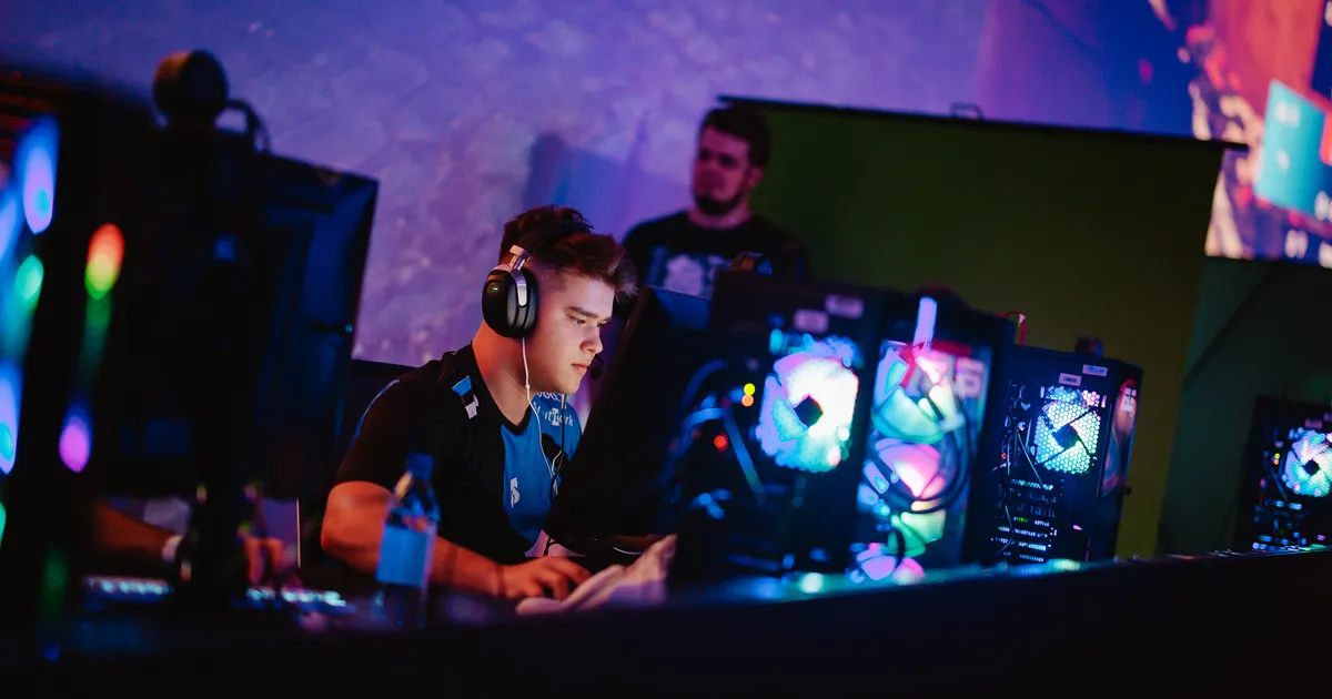 Pane end kirja! Pühapäeval toimub suurte panustega «CS2» turniir