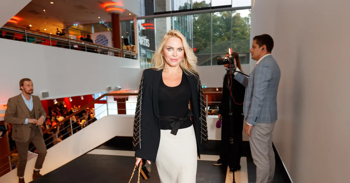 EKSKLUSIIVSED KLÕPSUD ⟩ Eksmiss Kristiina Heinmets nautis kallimaga luksuslikku Michelini tärni õhtusööki