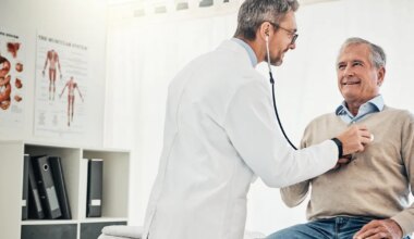 VÄRSKE STATISTIKA ⟩ Vaata, kui palju koduvisiite tegid mullu arstid, õed ja ämmaemandad