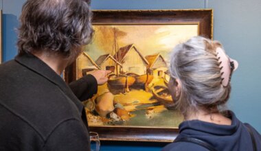 GALERII ⟩ Vaata, kes tulid maaliklassik Richard Uutmaa 120. sünniaastapäeva näitusele