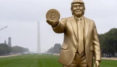 KUNST VÕI KITŠ? ⟩ Washingtoni ilmus jabur kullast skulptuur, kus president Trump hoiab käes ootamatut objekti