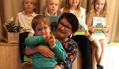Lea Rand esitles oma lasteraamatut