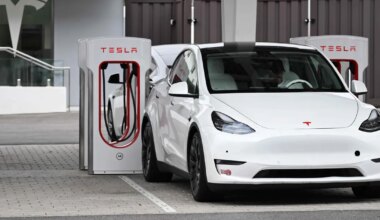 kas odavamaks läheb särtsu- või sisepõlemismootoriga auto?