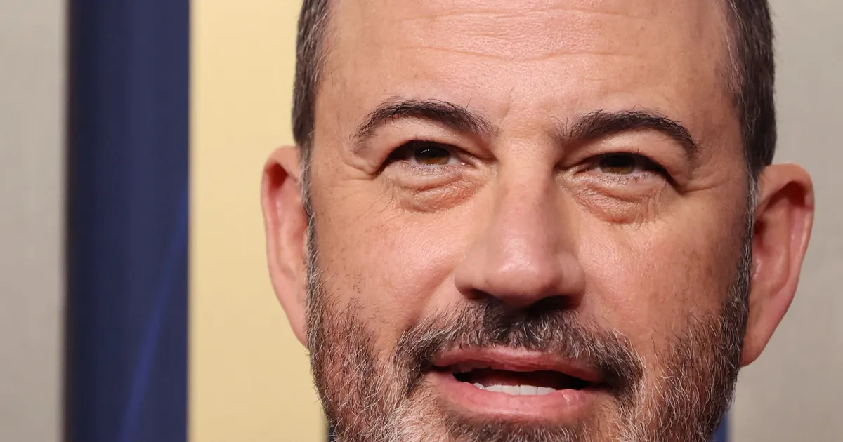 VIDEOD ⟩ Jimmy Kimmel naasis eetrisse: pisarad, vastupanu ja Trumpi rünnakud - Elu24