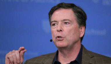 Trumpi valitsus esitas süüdistuse FBI eksjuhile ja ihub hammast endisele julgeoleku nõunikule