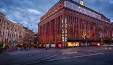 «Selle raha eest saab kaks autot!» Helsingi Stockmannis on kampaania raames müügis üüratu summa eest voodi