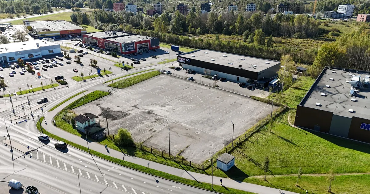 Kütusefirma ostis linnalt jälle soolase hinnaga tühja maatüki