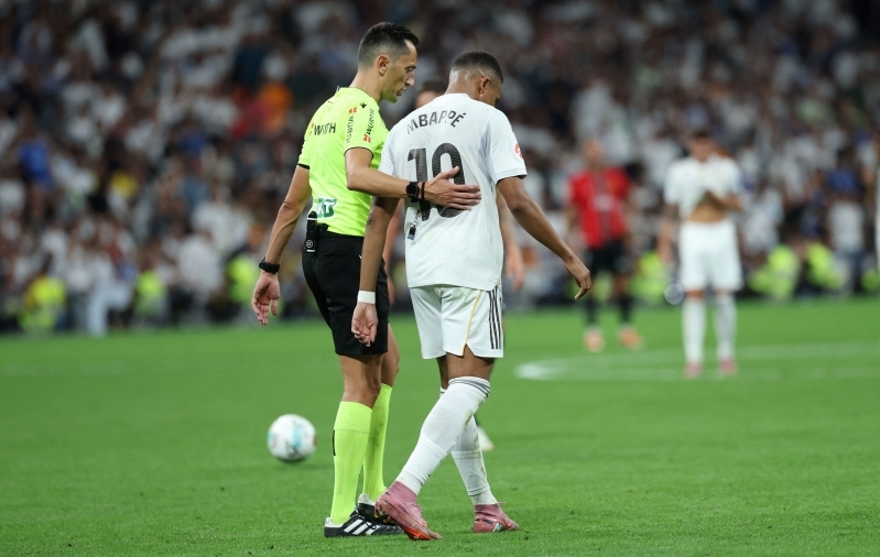 Jälle jonn või ikkagi jalgpall? PSG ja mullu protesti korraldanud Real Madrid jäid Ballon d