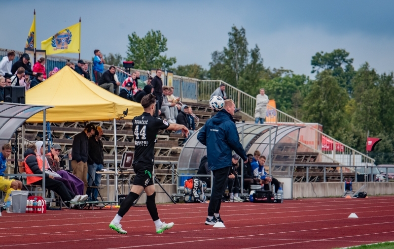 Kuressaare ja Kalevi tähtis kohtumine peeti 92 pealtvaataja ees. Foto: Allan Mehik