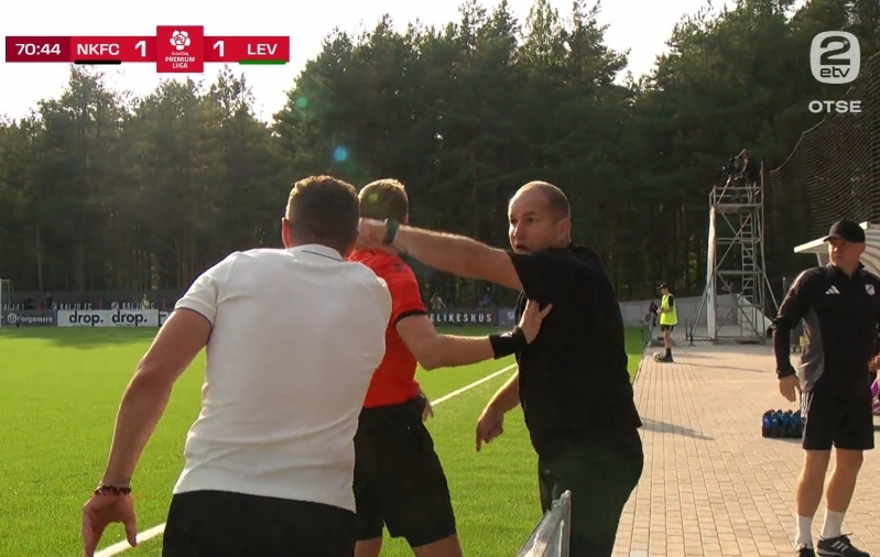 Kalju ja Levadia treenerite tuline tüli lõppes kolme kaardiga. Curro: karma saab nad kätte! Andrejev: respekt käib mõlemat pidi!