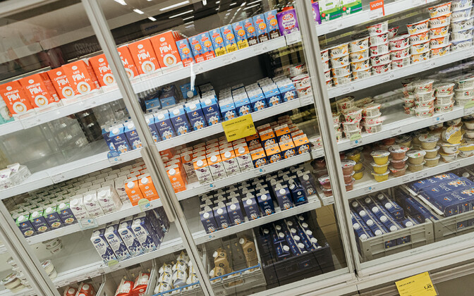 Piimatooted võivad toiduraiskamise vähendamiseks saada "parim enne" märgistuse | Eesti