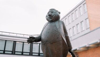 Eelnõu lubab aastase eestikeelse magistriõppe eest tasu küsida | Eesti