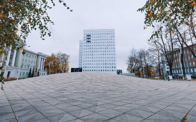 Ministeeriumid saavad riigikogust sõltumatust juurde | Majandus