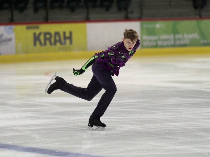 Neljakordsel hüppel kukkunud Selevko võttis Slovakkias sisse kuuenda koha | Iluuisutamine