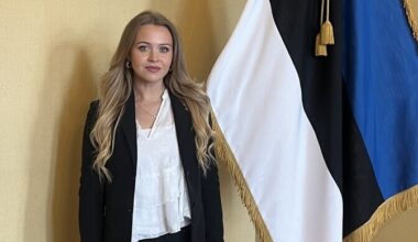 Riigikogu esimehe abina asus tööle Desiree Mumm | Eesti
