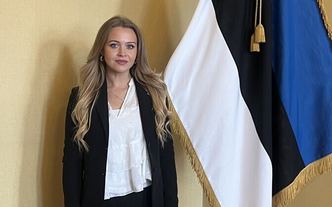 Riigikogu esimehe abina asus tööle Desiree Mumm | Eesti