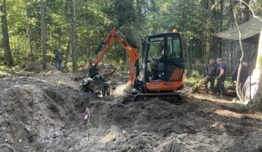 Galerii: Narva-Jõesuus leiti Saksa sõdurite matmispaik | Eesti