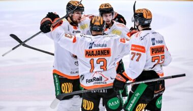 Rooba viskas Soomes kaks väravat | Jäähoki