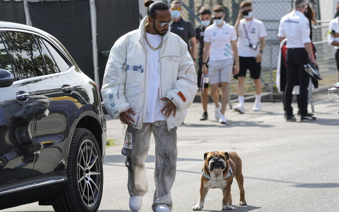 Lewis Hamilton pidi kalli sõbraga hüvasti jätma | Vormelisport