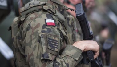 Poola plaanib anda loa Ukraina kohal lendavad objektid alla tulistada