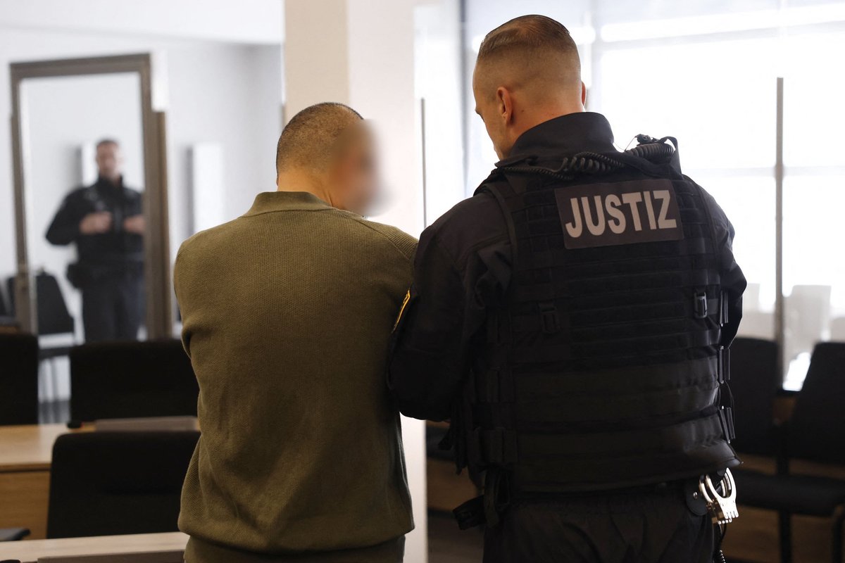 Endise Europarlamendi saadiku ja AfD liikme abiline vangistati Hiina nimel luuramise eest