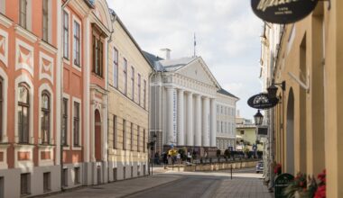 Uus eelnõu lubaks edaspidi üheaastasel eestikeelsel magistriõppekaval tasu küsida