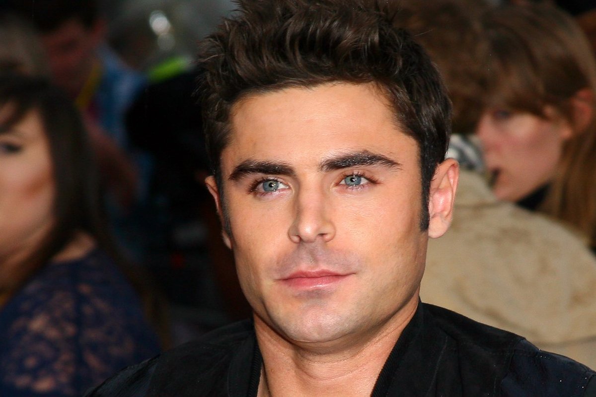 VÕRDLE | Ei tunne äragi! Hollywoodi näitleja Zac Efron on täieliku muutuse läbi teinud