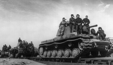 TÄNA AJALOOS ⟩ Nõukogude võim nõudis, et Eestisse lubataks Nõukogude sõjaväebaasid