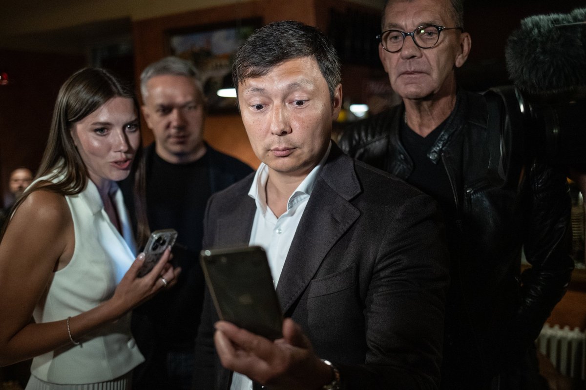 Kas Anastassia Kovalenko-Kõlvart ostis sotsiaalmeedias jälgijaid? Poliitiku kontot jälgib sada tuhat kasutajat