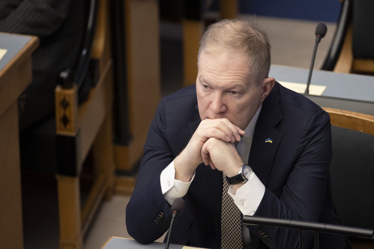 Marko Mihkelson: me ei tohi välistada, et ühel päeval tulebki Vene hävitajad alla lasta
