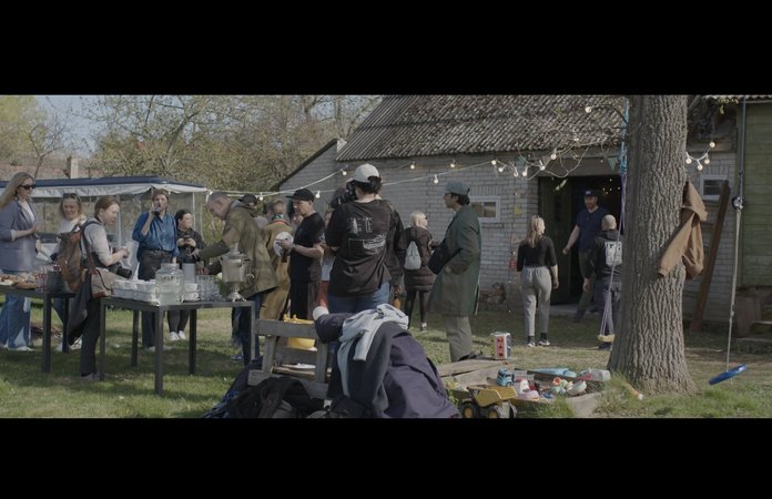 Kaader filmist „Eluteelised“