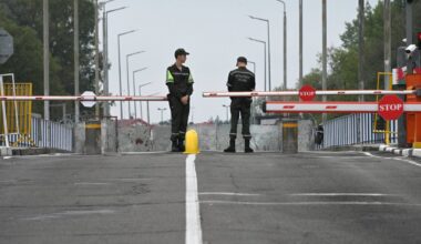Poola taasavab piiripunktid Valgevenega - Delfi