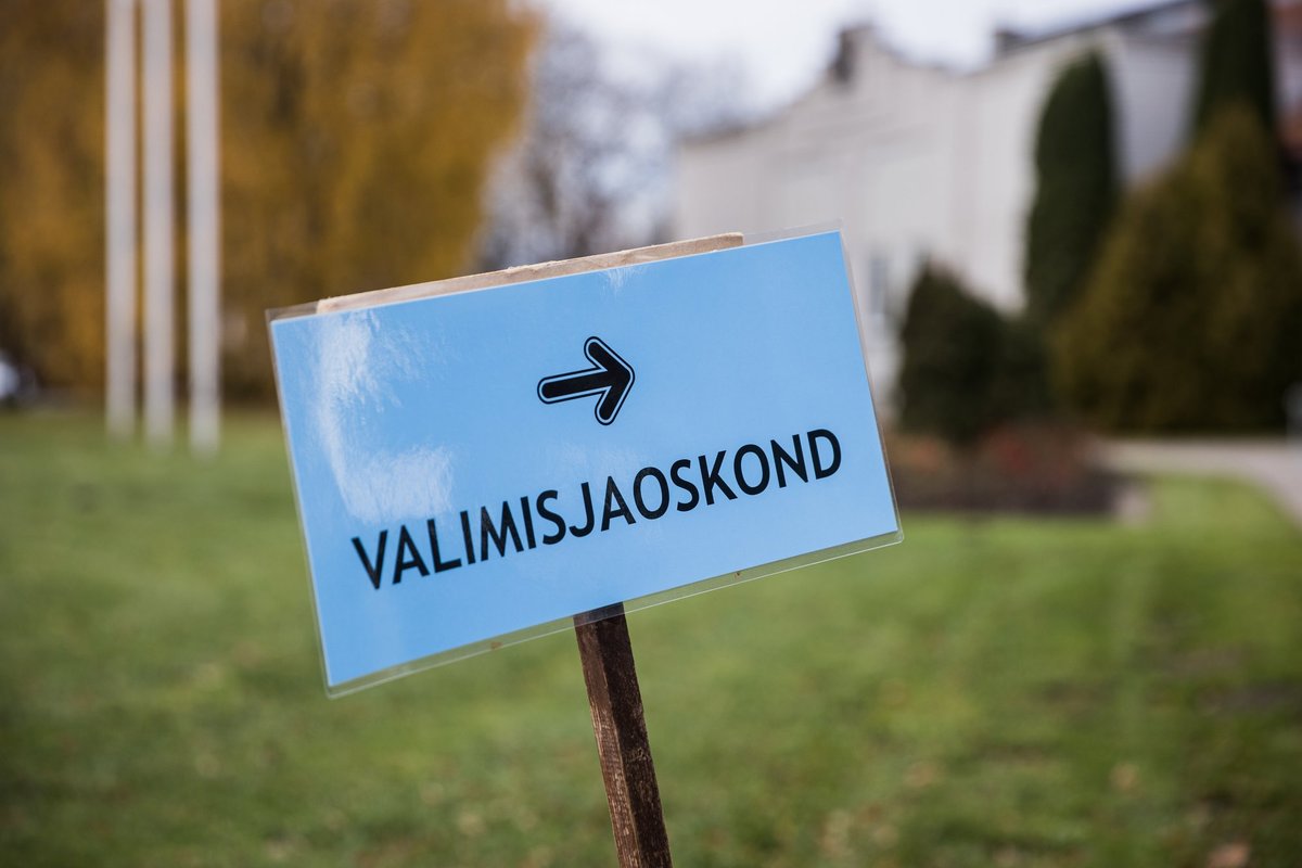 Valimiskomisjonile kaevatakse poliitturismi kohta igast Eesti otsast, üks kaebus jõudis taas riigikohtusse