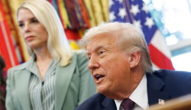 Trump nõuab prokuratuurilt vastaste uurimist, tema „piiritsaar“ võttis altkäemaksu ja pääses puhtalt