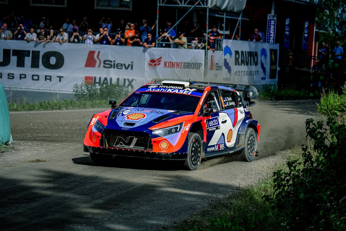 VIDEO | Ott Tänak kihutas Kesk-Euroopa ralli testil vale Hyundaiga