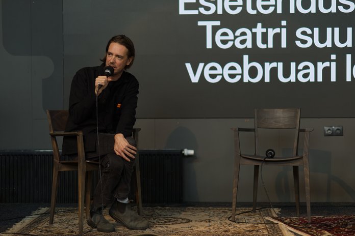 Teatri uue hooaja esimene uuslavastus, Juhan Ulfsaki (pildil) „Tagasiside“ esietendub 27.novembril.
