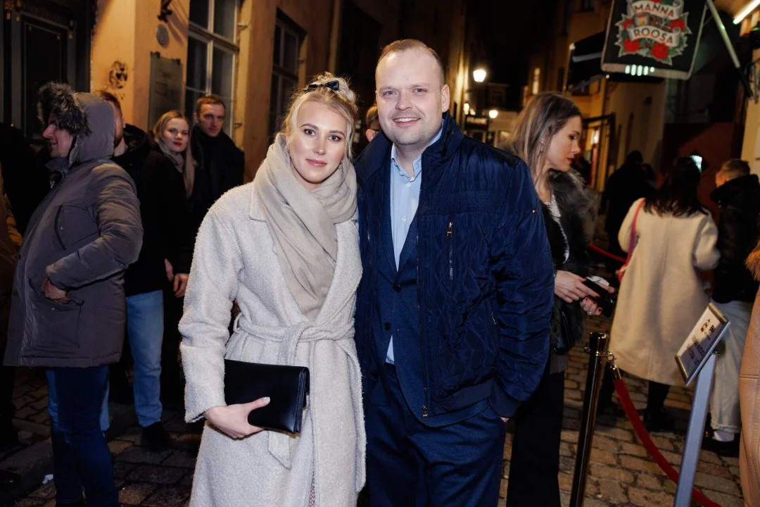 Andres Puusepp tähistab kihlatuga armastuse aastapäeva