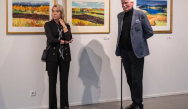 Eesti ühe säravaima akvarellisti Richard Uutmaa seni eksponeerimata tööd jõudsid rahva ette. Vaata, kes käisid näituse avamisel!