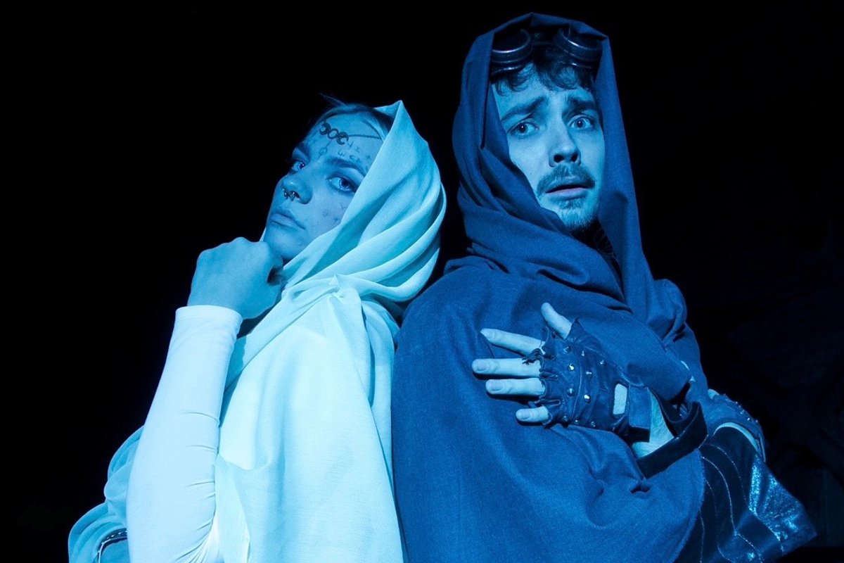 KUULA | Karjääripööre! Armastatud sisuloojad Sidni ja Krispoiss andsid välja internetisõltuvusest rääkiva ühissingli „Ei viitsi ei saa“