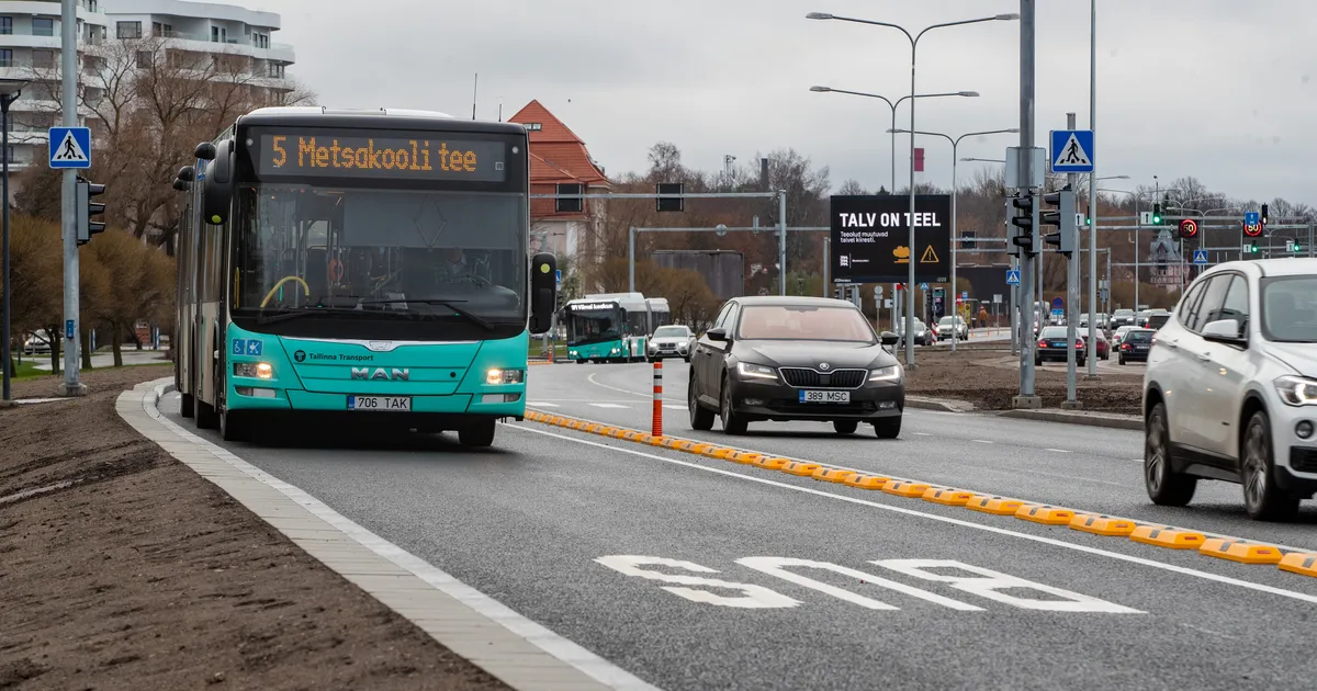 Pirita tee ja Merivälja tee foorid reguleeriti rohelisse lainesse