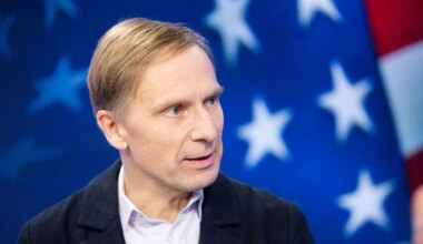 EERIK-NIILES KROSS ⟩ Millise seisukoha võtab Eesti Palestiina tunnustamisel? Tehke vahet kahel asjal