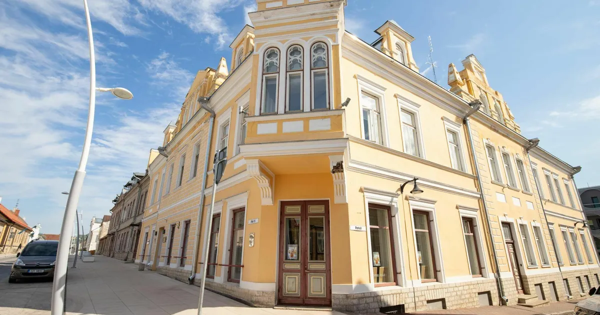 Galerii võtab kunsti paljaks
