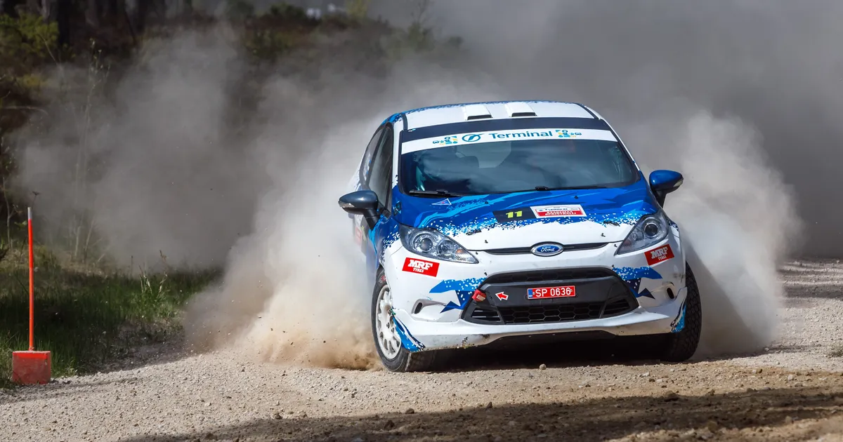 PARC FERMÉ ⟩ Millest unistavad verinoored Eesti rallipoisid- ja tüdrukud?